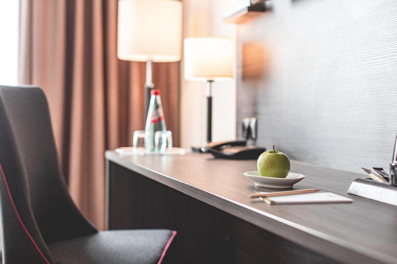 Plaza Hotel Hanau Екстер'єр фото